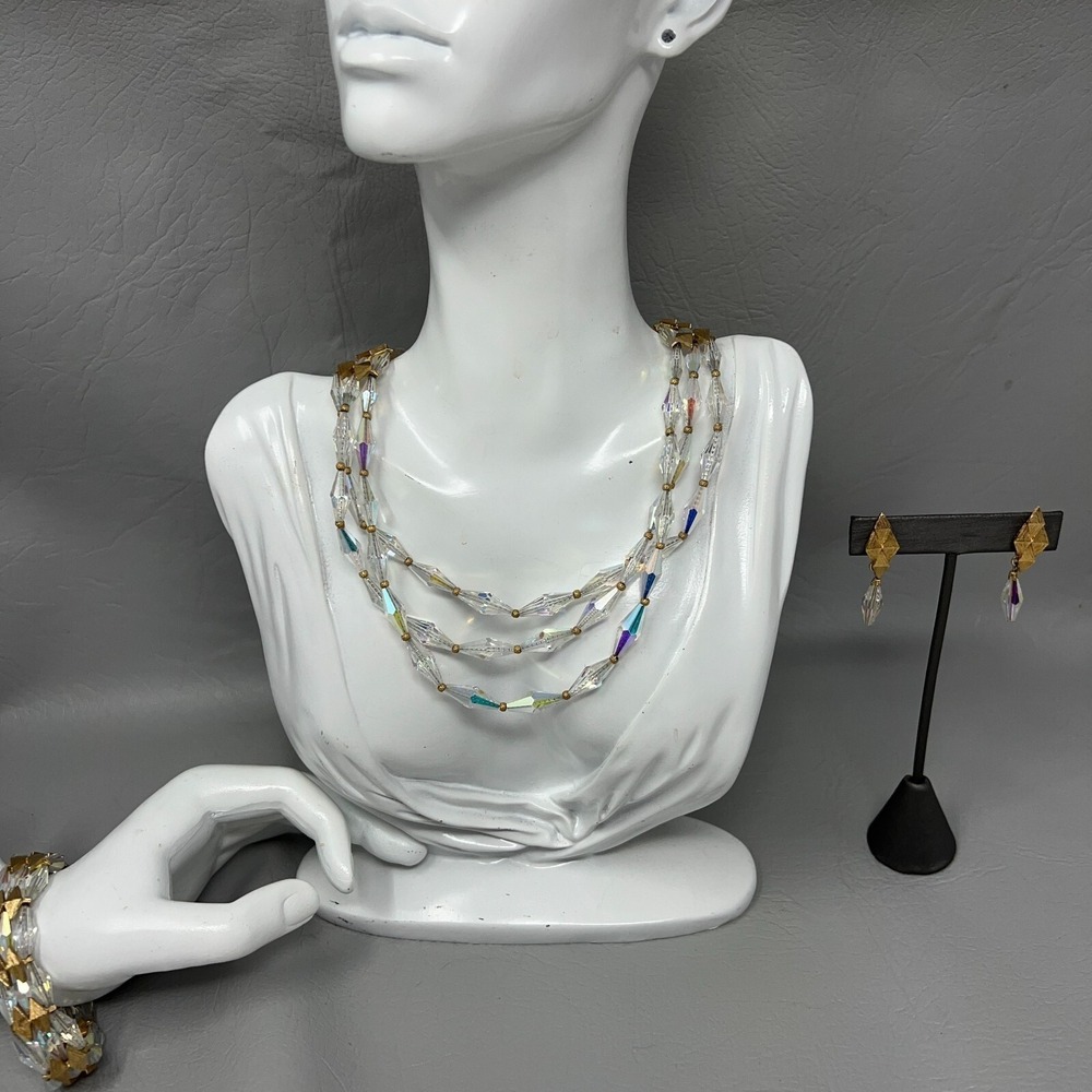 Vintage Napier Parure Crystal and Gold Tone‎ Necklace Bracelet Earrings